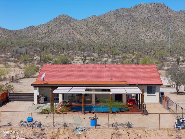 209 S HIDDEN VALLEY Road, Maricopa, AZ 85139