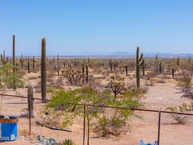 209 S HIDDEN VALLEY Road, Maricopa, AZ 85139