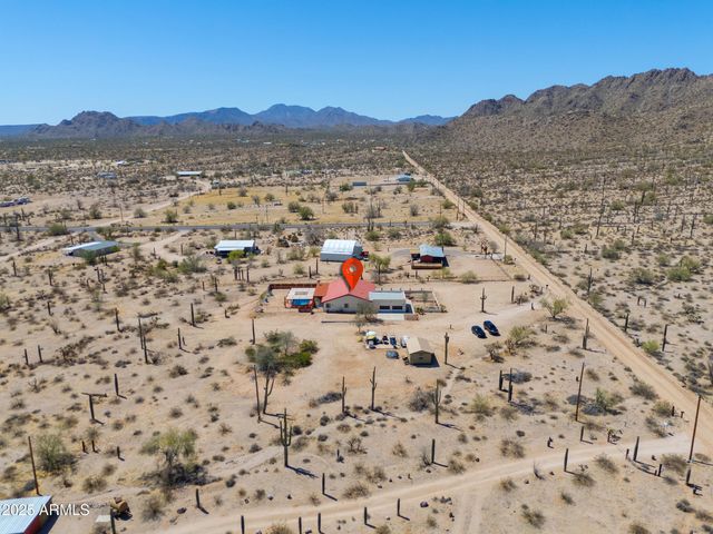 209 S HIDDEN VALLEY Road, Maricopa, AZ 85139