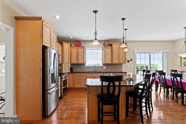 2101 CHATHAM WAY, Harrisburg, PA 17110
