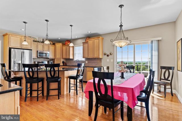 2101 CHATHAM WAY, Harrisburg, PA 17110