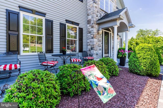 2101 CHATHAM WAY, Harrisburg, PA 17110