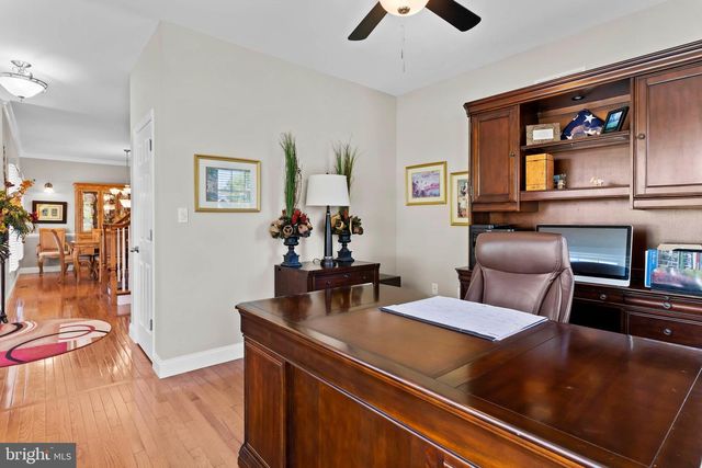 2101 CHATHAM WAY, Harrisburg, PA 17110
