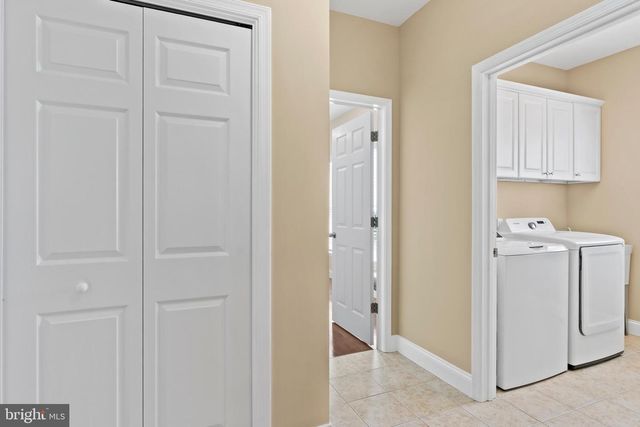 2101 CHATHAM WAY, Harrisburg, PA 17110