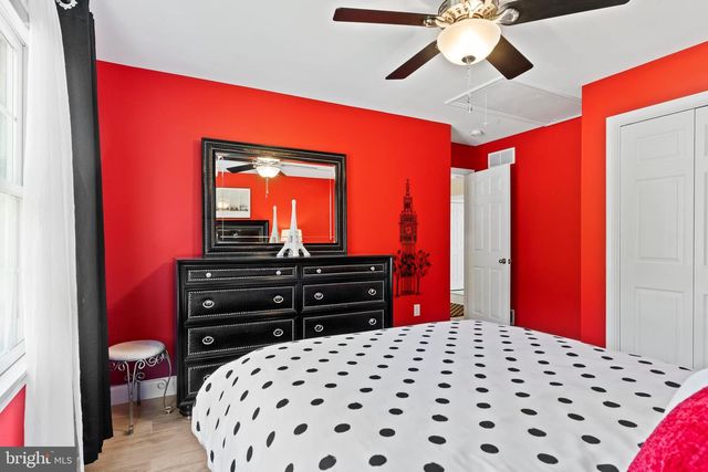 2101 CHATHAM WAY, Harrisburg, PA 17110