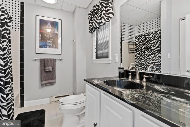 2101 CHATHAM WAY, Harrisburg, PA 17110