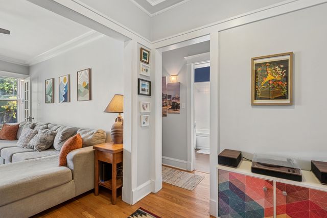 7658 N Sheridan Road 2, Chicago, IL 60626