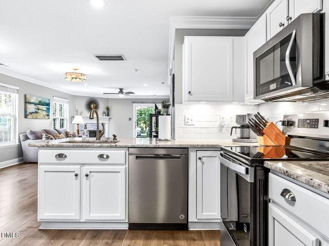 422 Intern Way, Durham, NC 27713