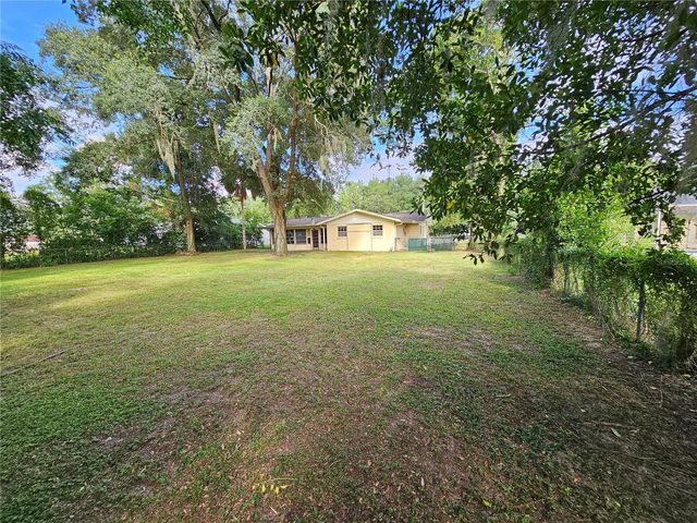617 SILVER PASS, Ocala, FL 34472