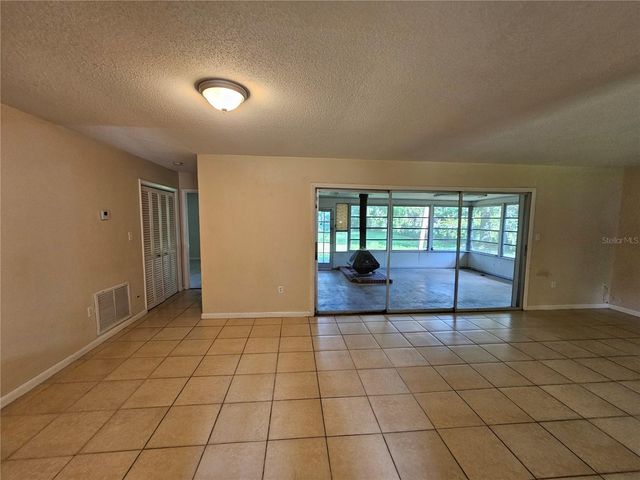 617 SILVER PASS, Ocala, FL 34472