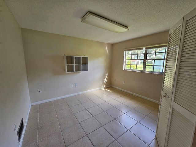 617 SILVER PASS, Ocala, FL 34472