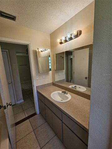 617 SILVER PASS, Ocala, FL 34472