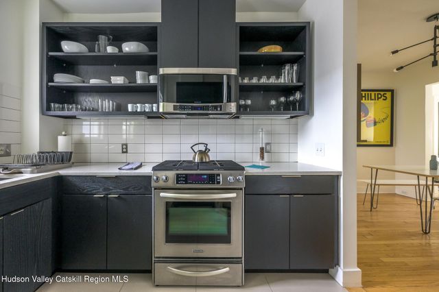 705 Warren Street, Hudson, NY 12534