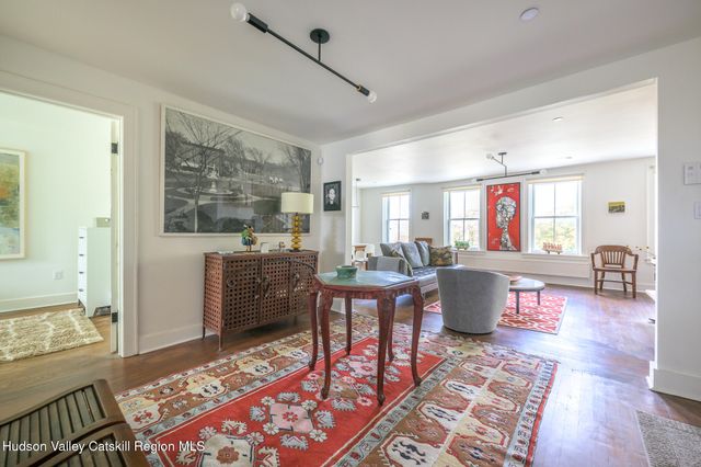 705 Warren Street, Hudson, NY 12534