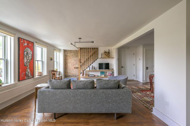 705 Warren Street, Hudson, NY 12534