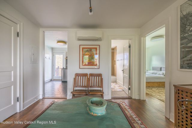 705 Warren Street, Hudson, NY 12534