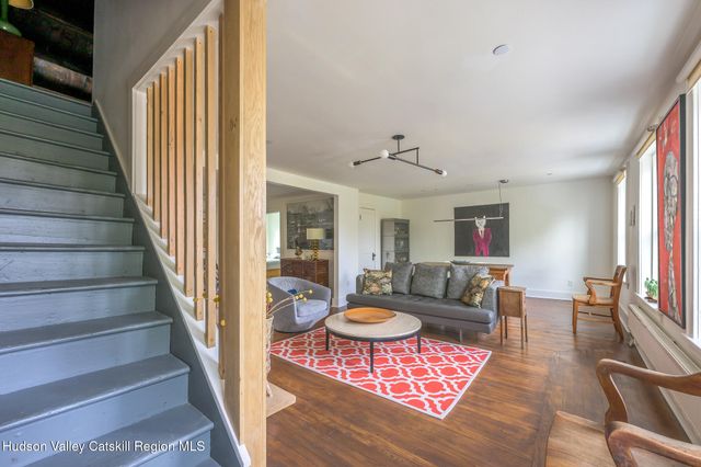 705 Warren Street, Hudson, NY 12534