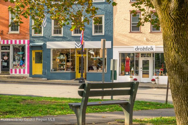 705 Warren Street, Hudson, NY 12534