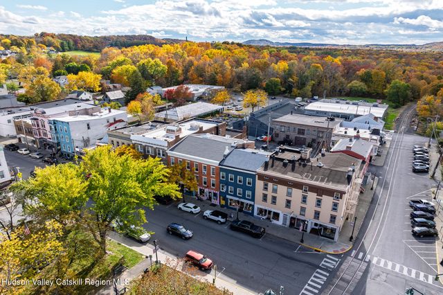 705 Warren Street, Hudson, NY 12534