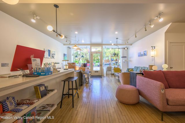 705 Warren Street, Hudson, NY 12534