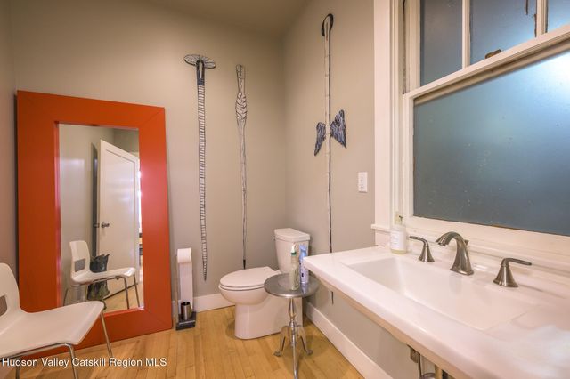 705 Warren Street, Hudson, NY 12534