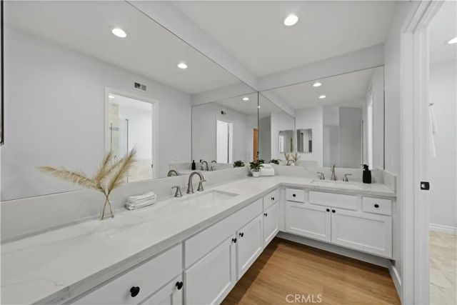 29033 Hollow Oak Court, Agoura Hills, CA 91301