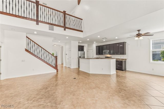 2664 Brightside CT S, Cape Coral, FL 33991