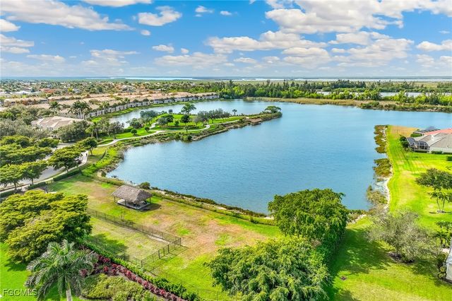 2664 Brightside CT S, Cape Coral, FL 33991