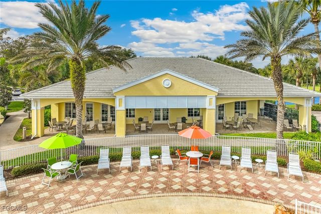 2664 Brightside CT S, Cape Coral, FL 33991