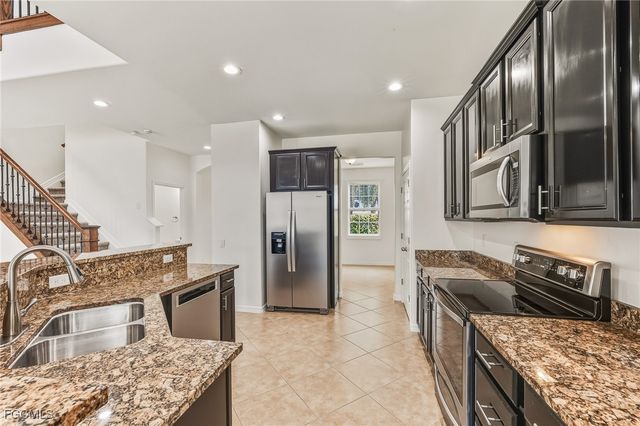 2664 Brightside CT S, Cape Coral, FL 33991