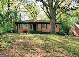 2075 Dellwood Place, Decatur, GA 30032