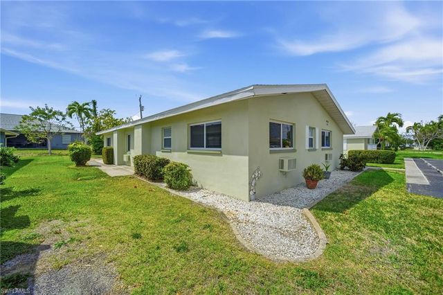 4956 Viceroy ST 2, Cape Coral, FL 33904