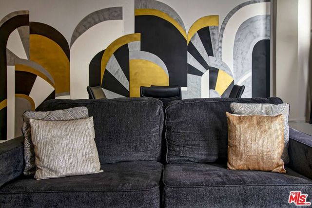 939 S Broadway 304, Los Angeles, CA 90015