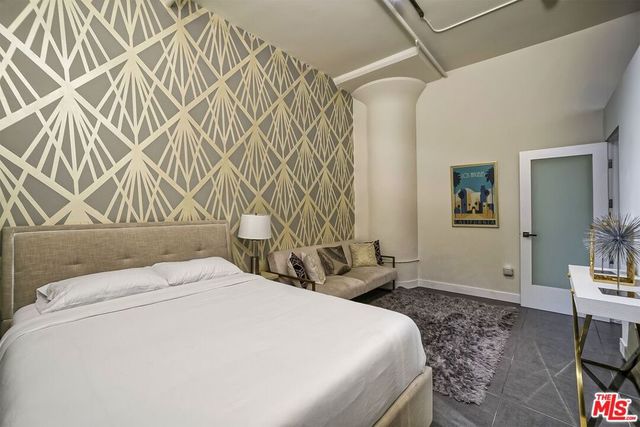 939 S Broadway 304, Los Angeles, CA 90015