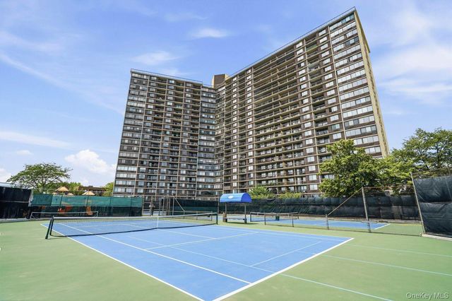 2 Bay Club Drive 6F, Bayside, NY 11360