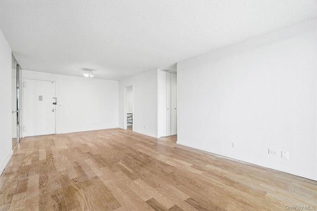 2 Bay Club Drive 6F, Bayside, NY 11360