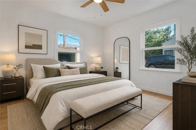 110 S Kings Rd, Los Angeles, CA 90048