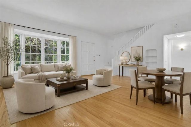 110 S Kings Rd, Los Angeles, CA 90048