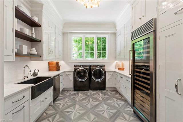 301 Wentworth Drive, Greensboro, NC 27408