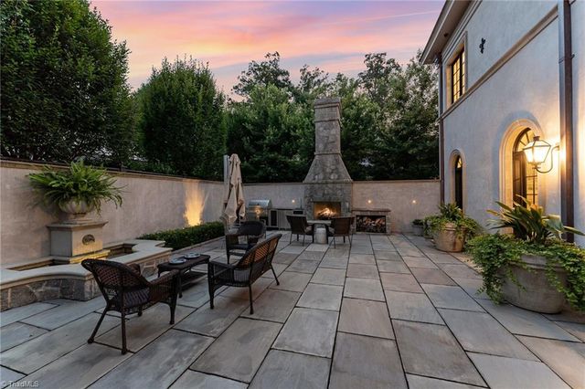 301 Wentworth Drive, Greensboro, NC 27408