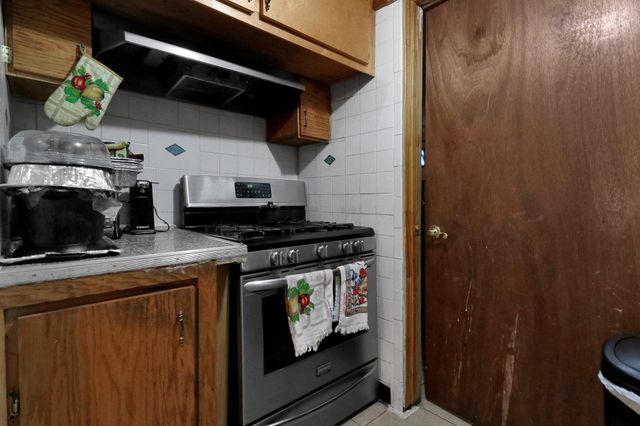 6512 Harriott Road, Powell, OH 43065