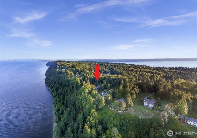 3445 SE Camano Drive, Camano Island, WA 98282