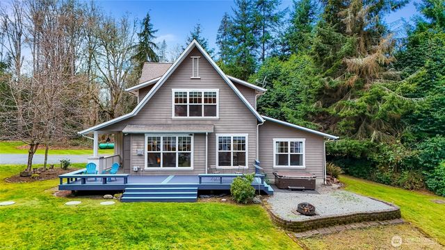 3445 SE Camano Drive, Camano Island, WA 98282