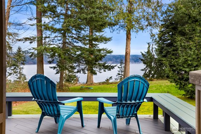 3445 SE Camano Drive, Camano Island, WA 98282