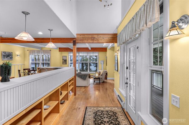 3445 SE Camano Drive, Camano Island, WA 98282