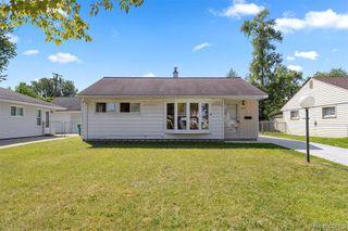 29487 Florence Street, Garden City, MI 48135