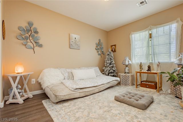 8943 Lanta Island Avenue, Las Vegas, NV 89148
