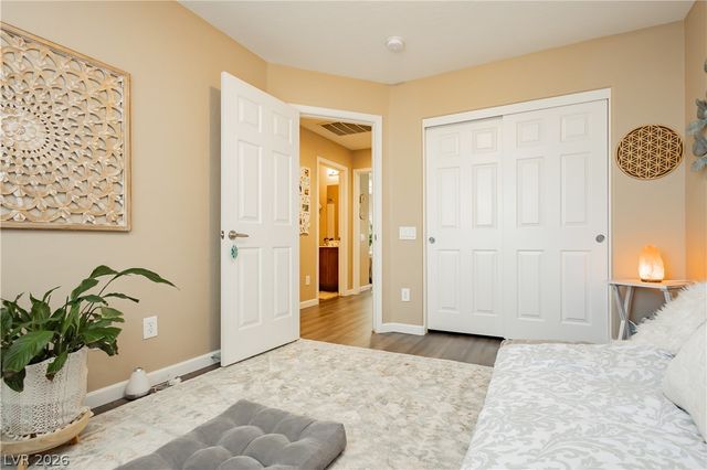 8943 Lanta Island Avenue, Las Vegas, NV 89148
