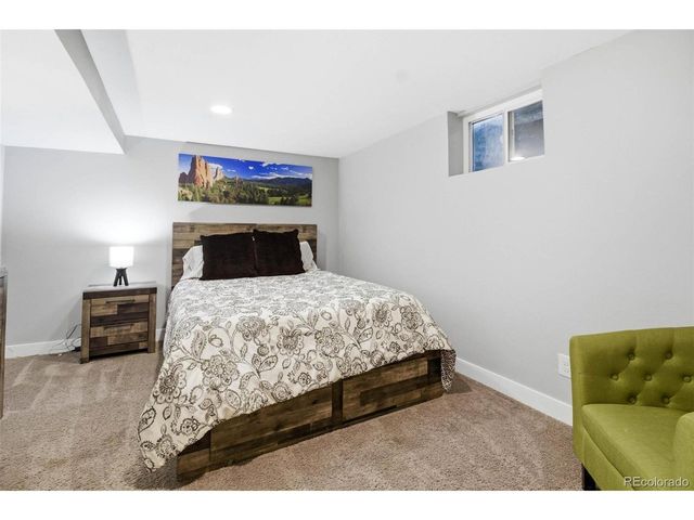 6130 S Pennsylvania St, Centennial, CO 80121