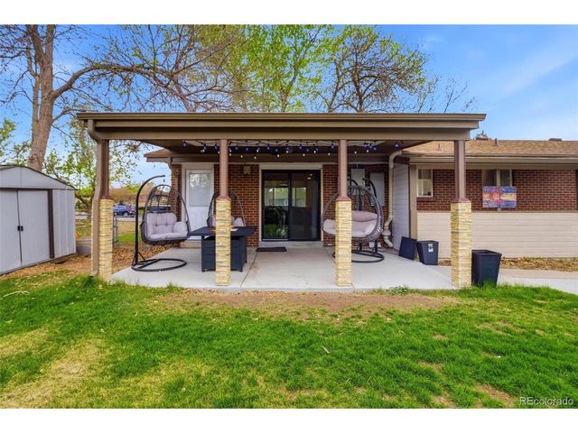 6130 S Pennsylvania St, Centennial, CO 80121